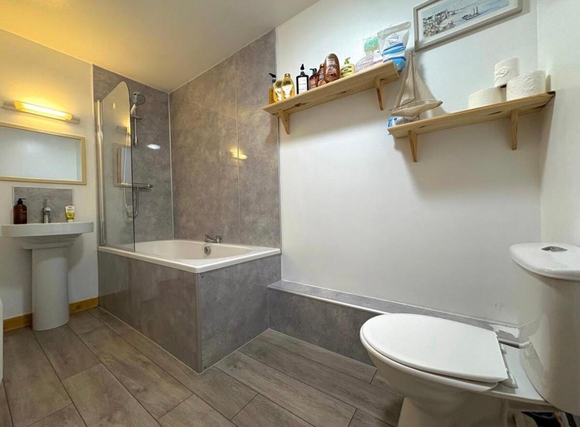 Cosy City Centre Apartment Ίνβερνες Εξωτερικό φωτογραφία